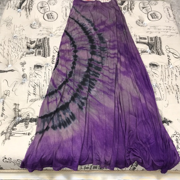 GO COUTURE Asymmetric High-Low Skirt - Picture 6 of 7